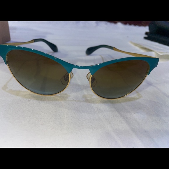 Miu miu cat eye sunglasses - Picture 6 of 7